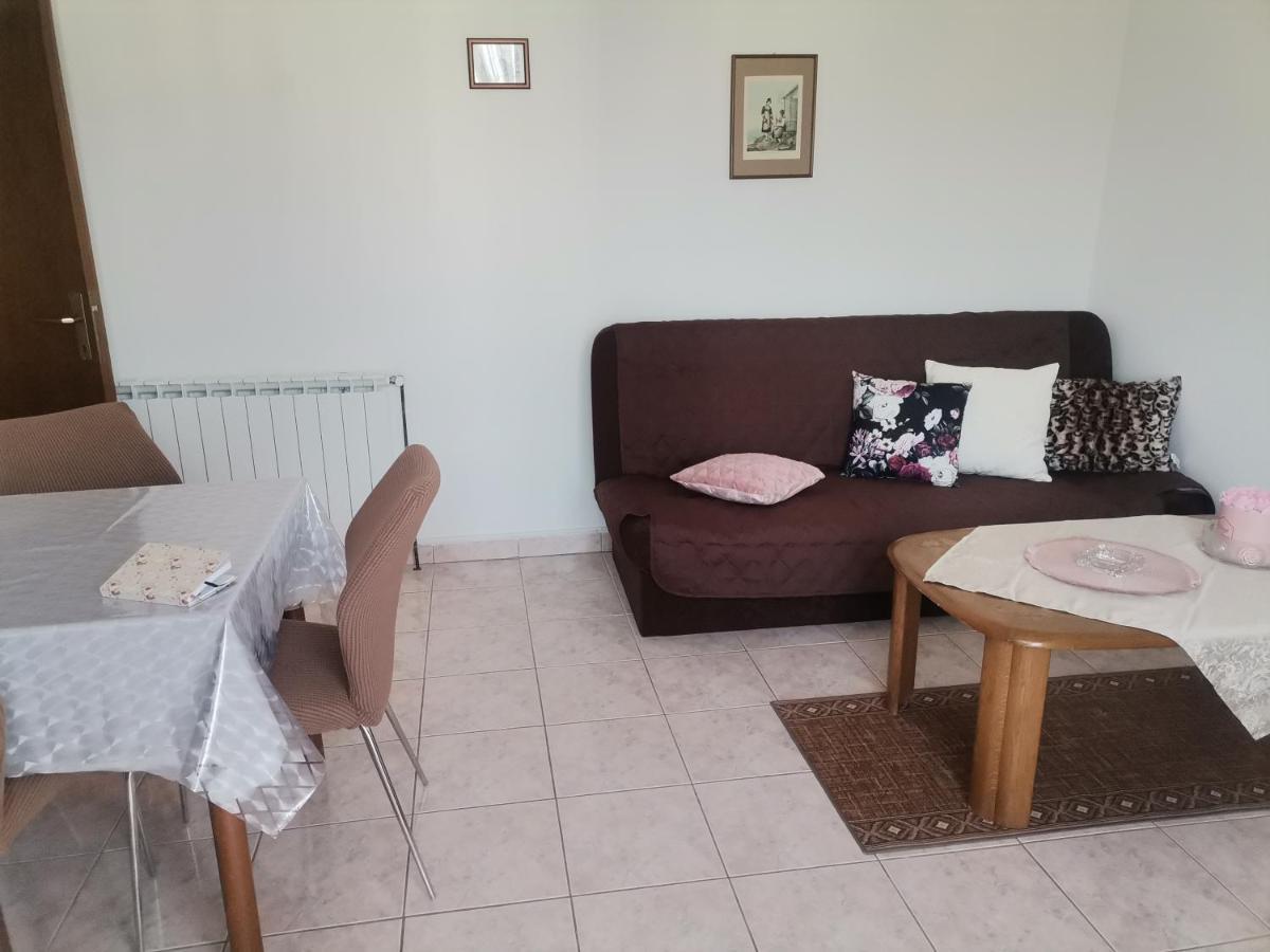Apartments Petrica مالينسكا المظهر الخارجي الصورة